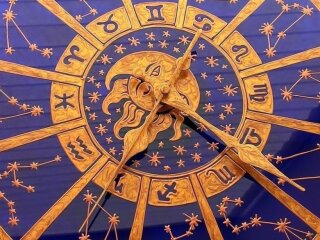 Знаки Зодиака: скрин с видео