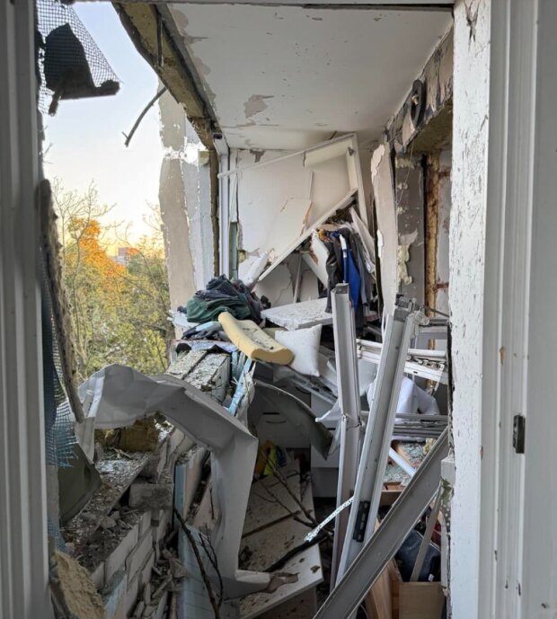Тарас Тополя показав свою зруйновану квартиру після ударів РФ по Києву 23 червня