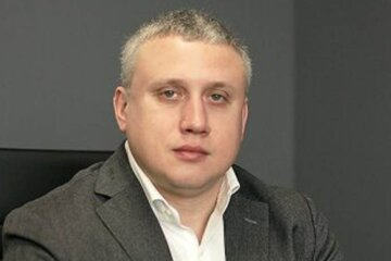 Миллион долларов и сотрудник ФСБ: СМИ выяснили странные доходы Максима Киселева