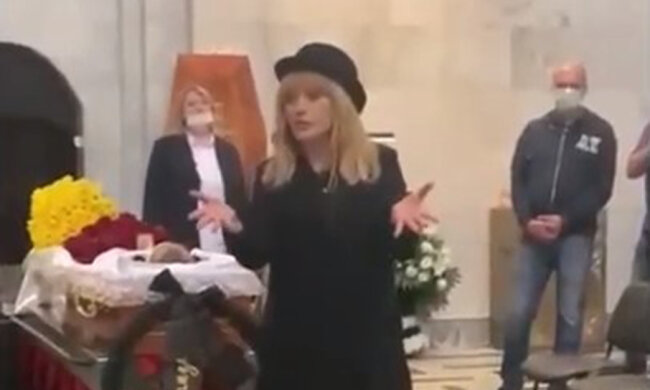 Алла Пугачова