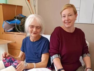 Джозі у лікарні перед ампутацією