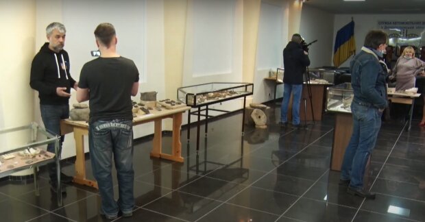 Археологические раскопки под Днепром