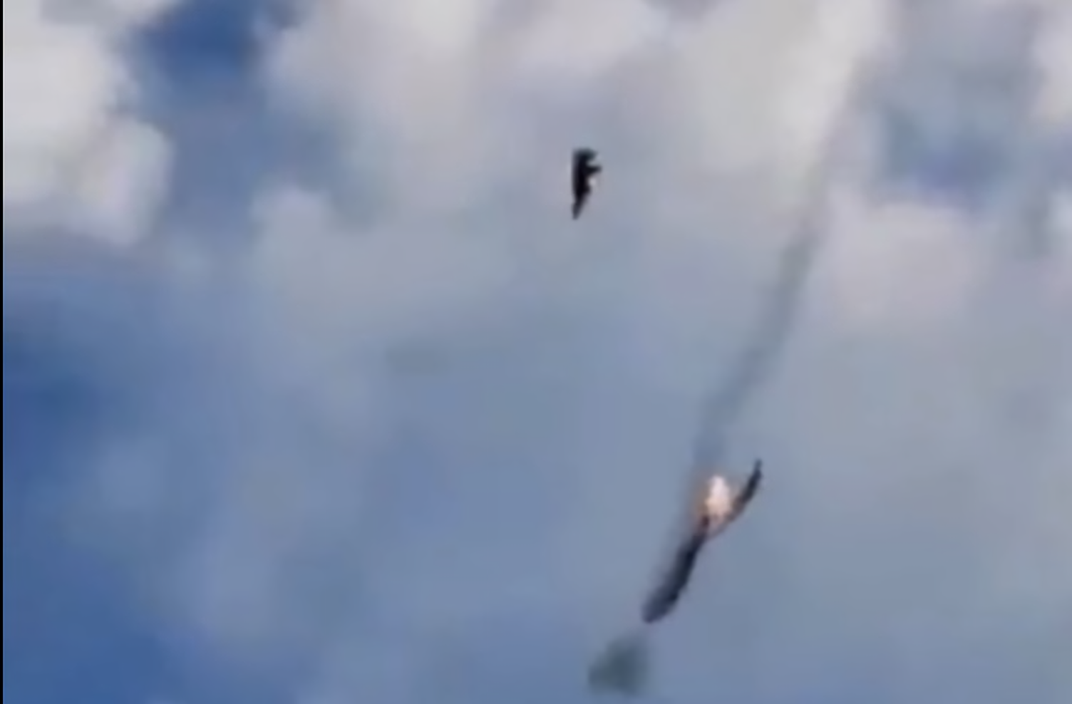 Украинский самолет призрак. Летчики в небе. Сбит российский истребитель. Сбитые самолеты вс рф